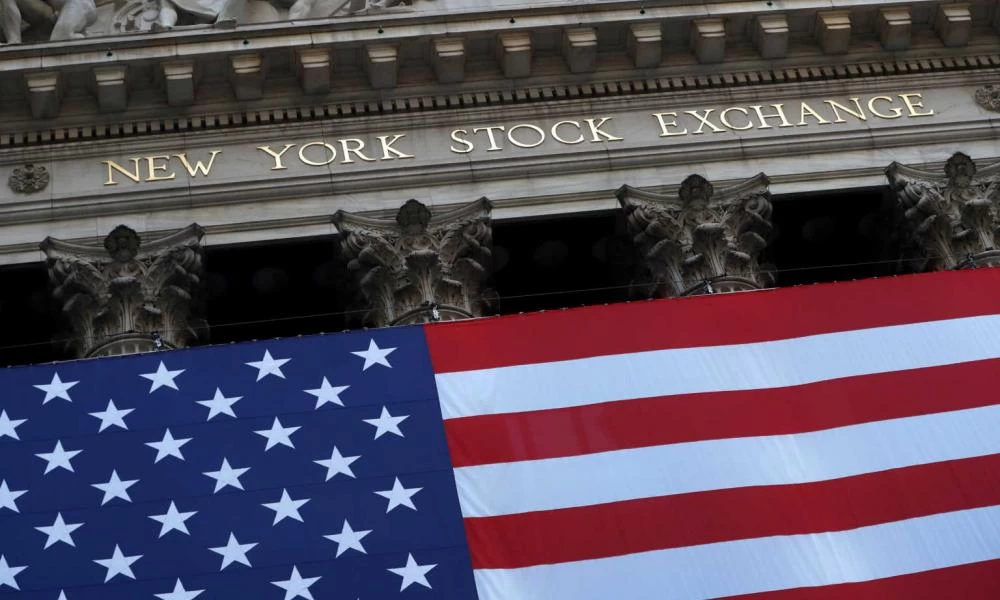 Έσπασε το ρεκόρ ο Dow Jones: Έκλεισε πρώτη φορά πάνω από τις 30.000 μονάδες